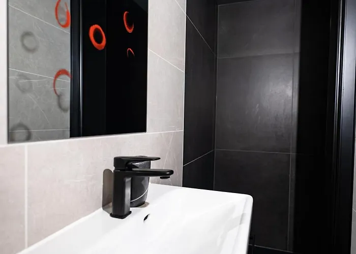 Moderne T2 Centre Sauna Wifi Office Netflix * Strasbourg