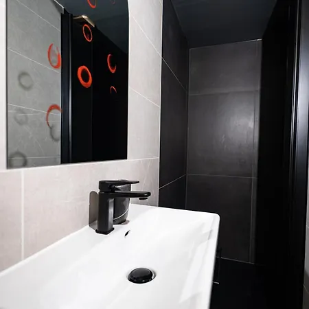 Moderne T2 Centre Sauna Wifi Office Netflix * Štrasburk